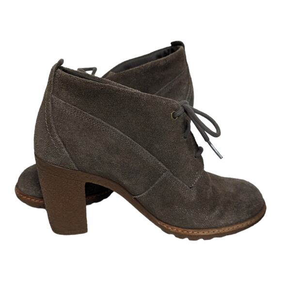 Timberland Glancy Chukka Ankle Bootie Tan Suede Lace Front Heels Size 8.5 - Picture 2 of 12